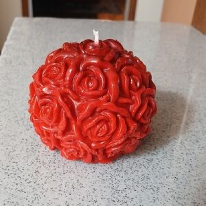 Crimson Rose Sphere Candle
